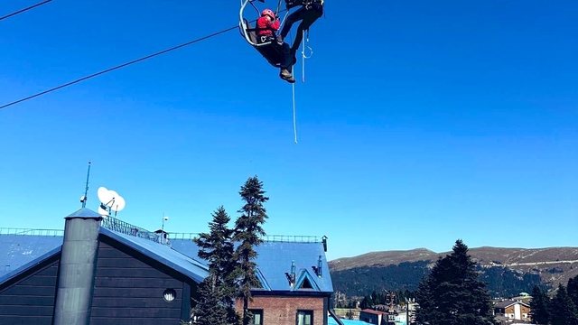 JAK ekiplerinden teleferik tatbikatı