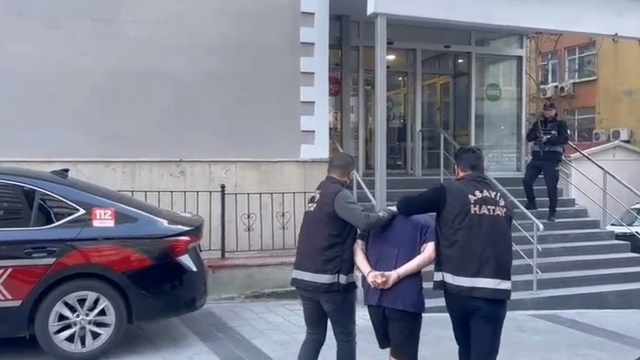 160 yıl 2 ay kesinleşmiş hapis cezası bulunan firari yakalandı