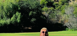 Eski eşini yaralayıp, ilişkisi olduğunu iddia ettiği arkadaşını öldüren şüp...