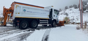 Kar yağdı, ekipler sahaya indi