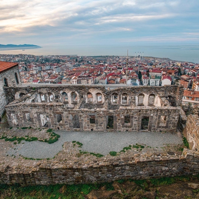 Trabzon'da Atatürk Köşkü, Çal Mağarası, Kızlar Manastırı ve Şehir Müzesi'ne...
