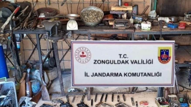 Zonguldak'ta kaçak silah imalathanesinde 30 binin üzerinde fişek ele geçirildi
