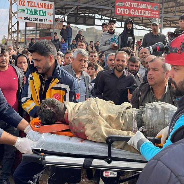 Şanlıurfa'da beton dökümü sırasında göçük: 5 yaralı