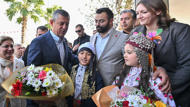CHP Genel Başkanı Özel, Kilis'te temaslarda bulundu