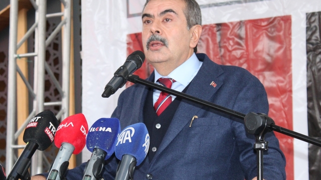 Bakan Tekin: Cumhurbaşkanımız, kimse cesaret edemez denen birçok yasağı kaldırdı