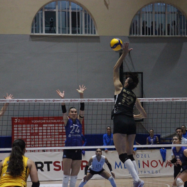 Sultanlar Ligi: Aydın Büyükşehir Belediyespor: 0 - V. Bank: 3