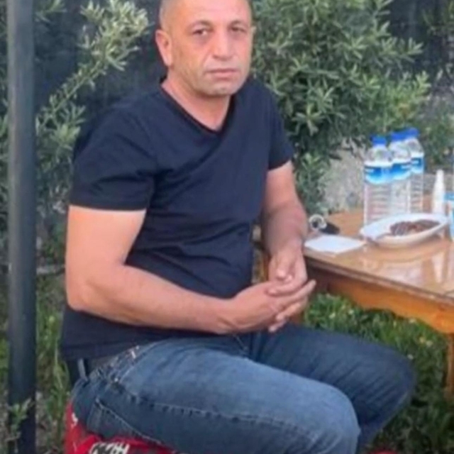 Evine gelen kişiyi baltayla öldüren şüpheli tutuklandı