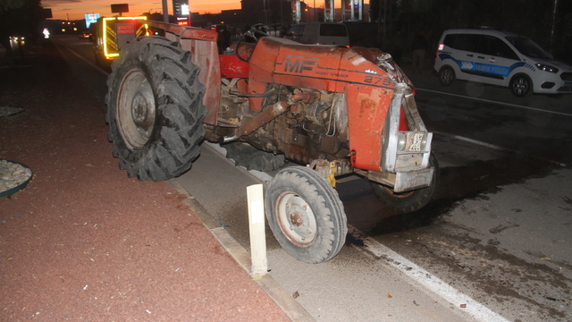Konya'da traktör ile otomobilin çarpışması sonucu 2 kişi yaralandı