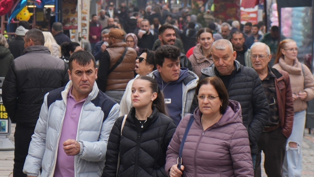 Edirne'de turist hareketliliği esnafın yüzünü güldürdü