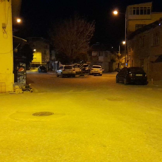 Balıkesir'in Sındırgı ilçesi 10 dakika arayla iki depremle sallandı