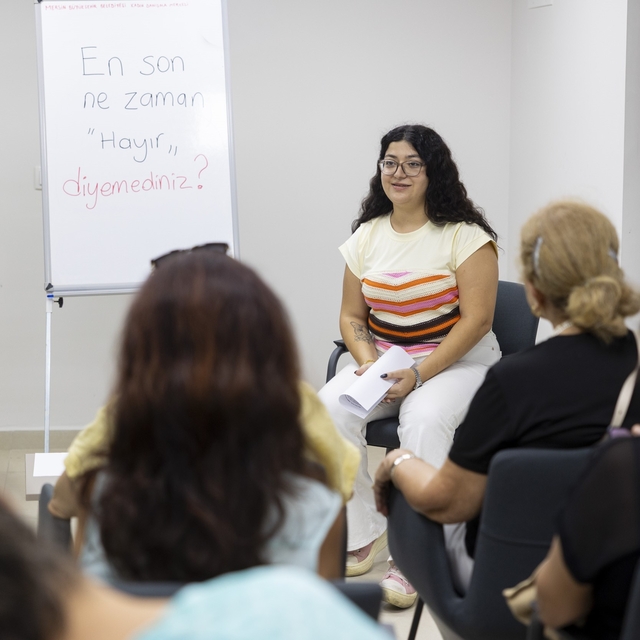 Mersin'de kadınlara sağlıklı sınırlar eğitimi