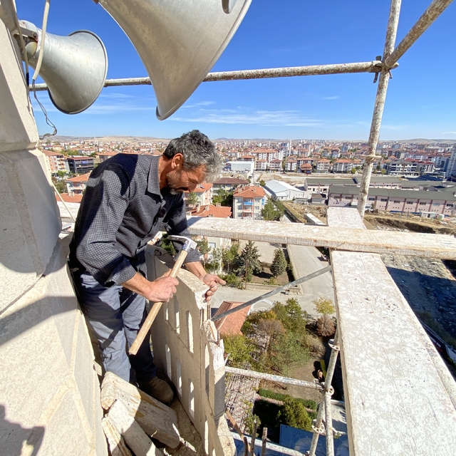 Yozgatlı minare ustası mesleğinin risklerinden dolayı çırak bulamıyor