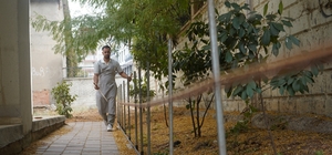 Şal-şepik kumaşını hazırlamak için 12 bin adım atıyorlar