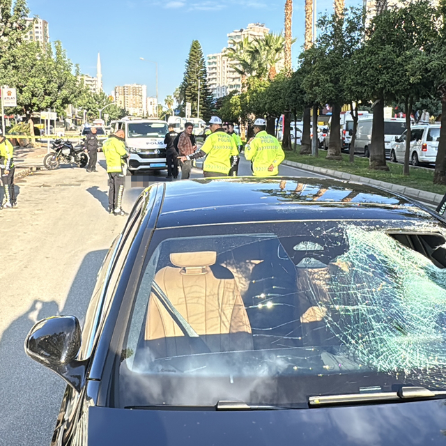 Adana'da otomobilin çarptığı bisikletli çocuk hayatını kaybetti