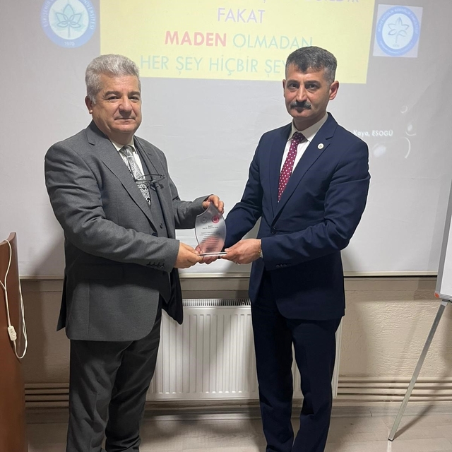 Eskişehir'de 'Maden ve Nadir Toprak Elementleri' konulu konferans
ESOGÜ MMF...