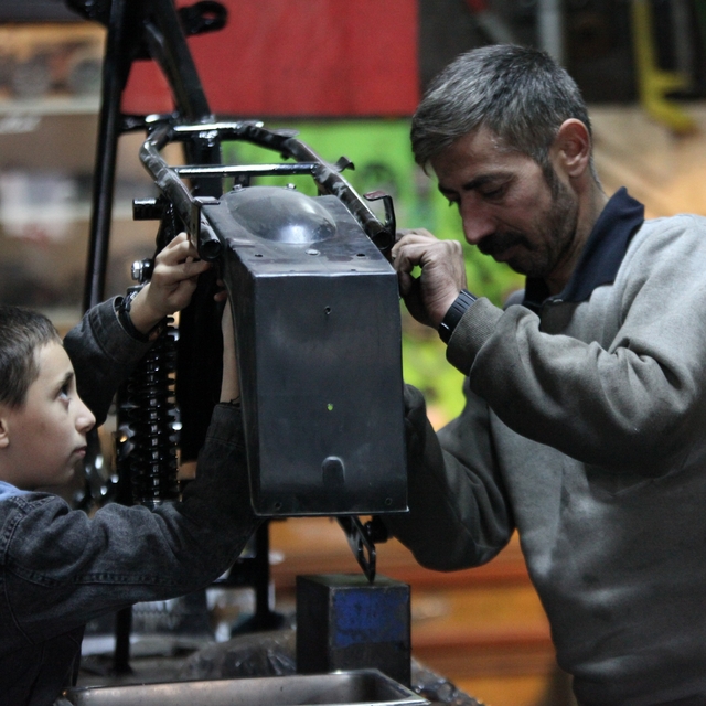 Hurdaya dönen Jawa motosikletler atölyede yeniden gün yüzüne çıkıyor
