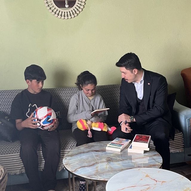 Kaymakam Kahraman'dan ev ziyareti