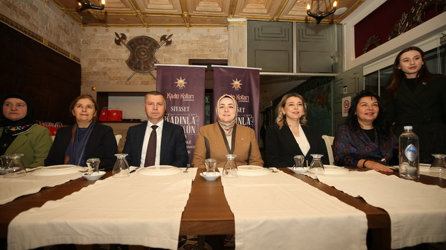 AK Parti Genel Merkez Kadın Kolları Başkanı Ercan, Çanakkale'de konuştu: