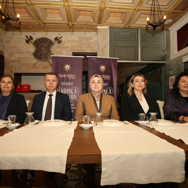 AK Parti Genel Merkez Kadın Kolları Başkanı Ercan, Çanakkale'de konuştu: