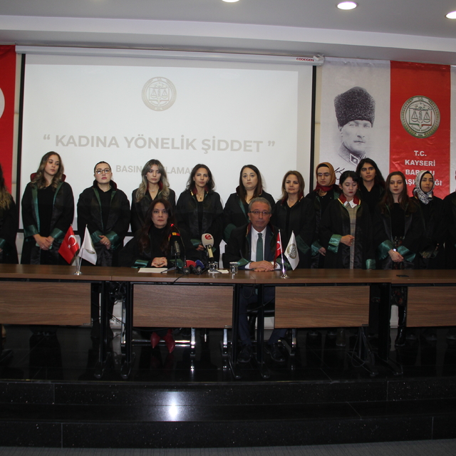 Kayseri Barosu'ndan kadın cinayetlerine tepki