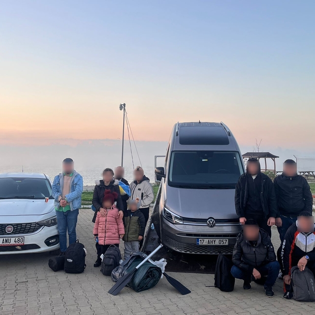 Tekirdağ'da 20 düzensiz göçmen yakalandı