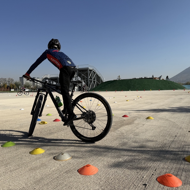 Büyükşehir'den yeni adrenalin merkezi: İç Anadolu'da tek olan parkurda BMX...