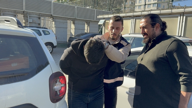 Çekici üzerindeki araçta ölümle sonuçlanan olayda 4 kişi adliyeye sevk edildi