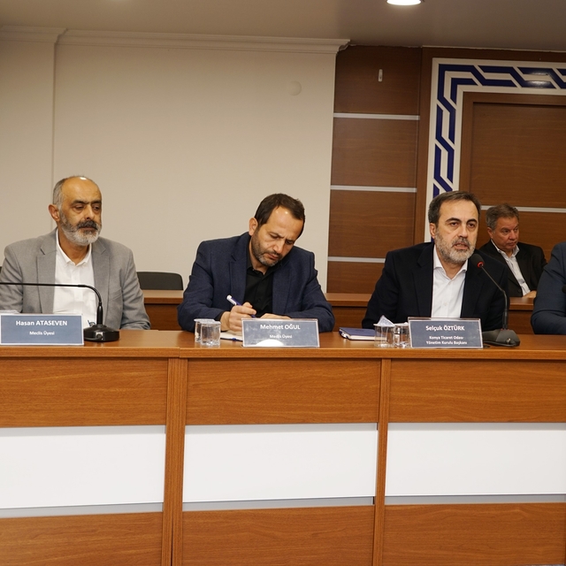 Başkan Öztürk: "Üretim kadar bilgi ve strateji de rekabette belirleyici"