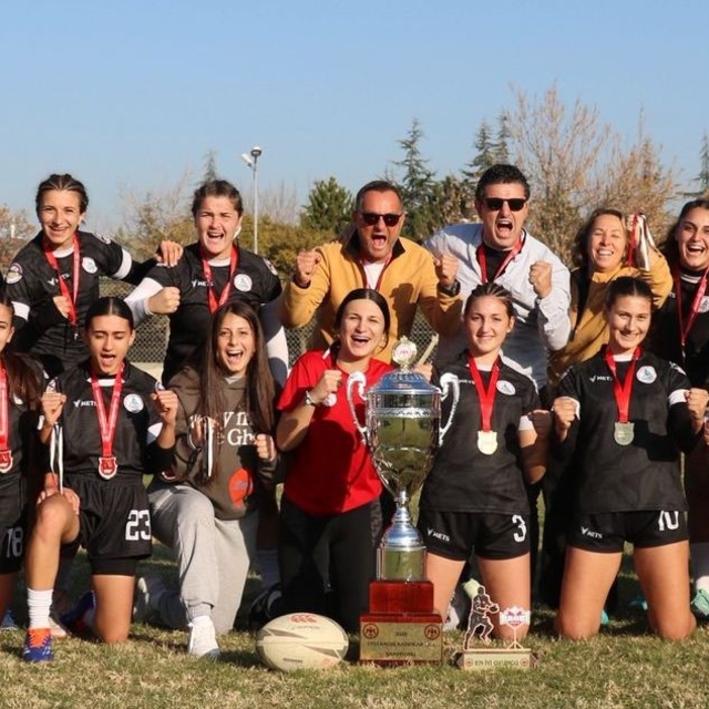 Körfez Gençlerbirliği, ragbide Türkiye şampiyonu oldu