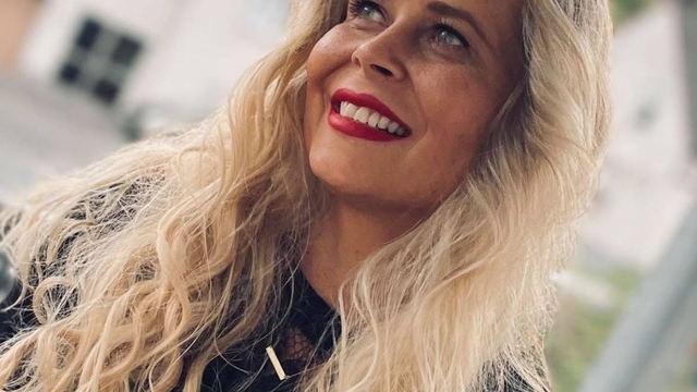 Karaciğer nakli sonrası estetik operasyonun Alman kadını hayattan kopardığı iddiası
Almanya'da karaciğer nakil sonrası estetik ameliyat talebi reddedilen kadın, Antalya'daki estetik operasyonun ardından hayatını kaybetti
Alman uyruklu kadının ailesi şikayetçi oldu