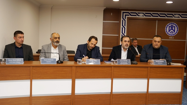 Başkan Öztürk: "Üretim kadar bilgi ve strateji de rekabette belirleyici"