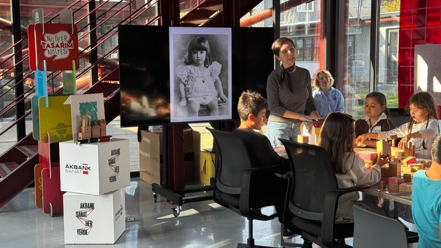 Çocuklar Pancar Deposu'nda sanatla buluştu