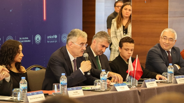 Bursa'da 26. Ulusal Çocuk Forumu gerçekleştirildi