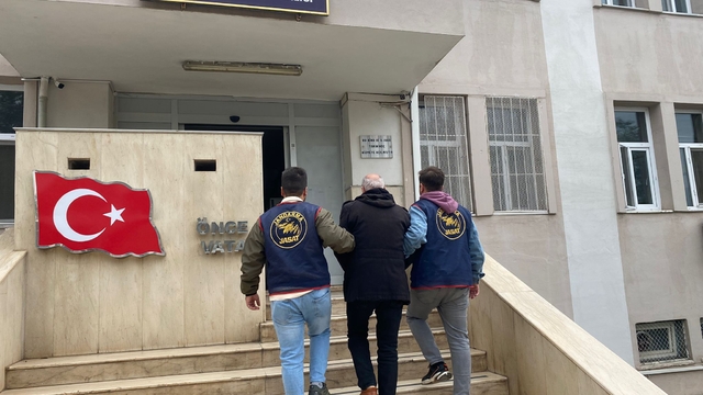 Şanlıurfa'da 18 yıl kesinleşmiş hapis cezası bulunan firari yakalandı