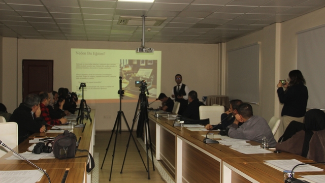 Basın mensuplarına "Bağımlılıkla Mücadele ve İntiharı Önleme" eğitimi