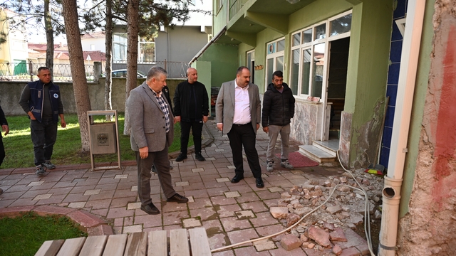 İsmetpaşa Camii'nin çevresinde çalışmalar başladı