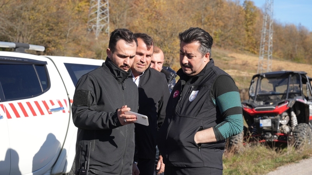 Başkan Özel'den destek çağrısı
Başkan Ercan Özel: "Arama çalışmalarına destek bekliyoruz"