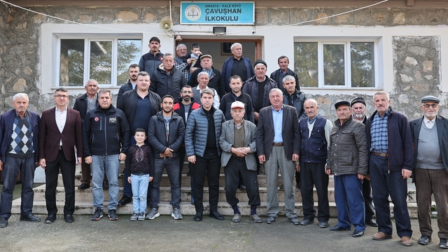 Amasya'da evi yanan yaşlı çifte el birliğiyle ev yapılacak