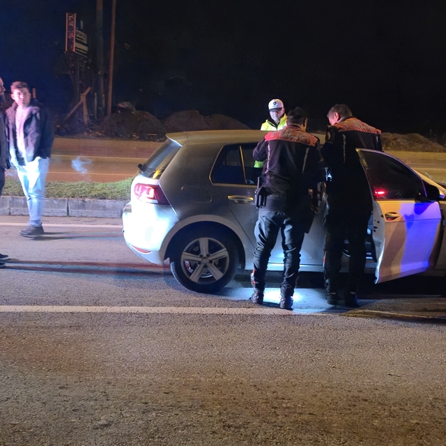 Polis kovalamacasıyla yakalanan sürücü alkollü çıktı