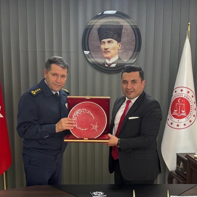 Albay Güngör ile Başsavcı Çatlı bir araya geldi