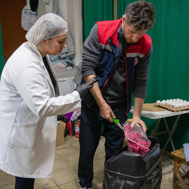 Kuşadası'nda gıda denetimi