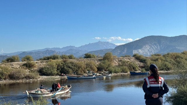Bafa Gölü'nde hayvanların yaşam alanları kontrol edildi