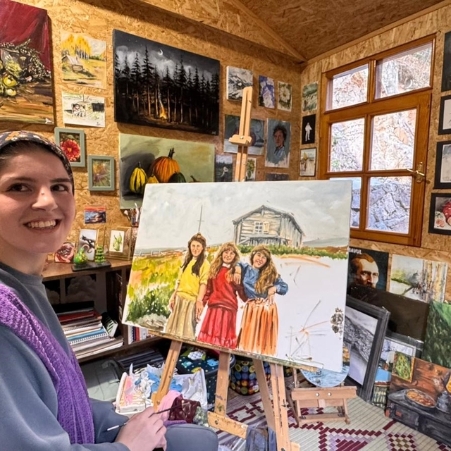 Yayla kültürünü ve Uzungöl'ün unutulan hikayelerini tuvale taşıyor