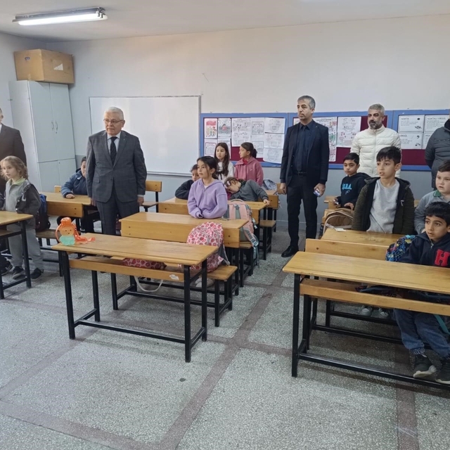 Sosyal medya mesajı okulu yeniletti