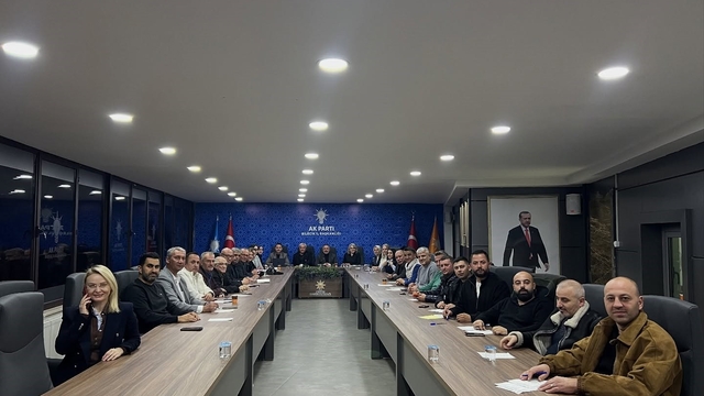 Toplantı, şehit İlhan Ongan için okunan Fatiha ile başladı