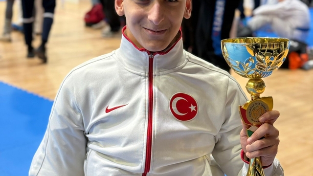 Ödemiş, Hungarian Open Grand Prix'de şampiyon oldu