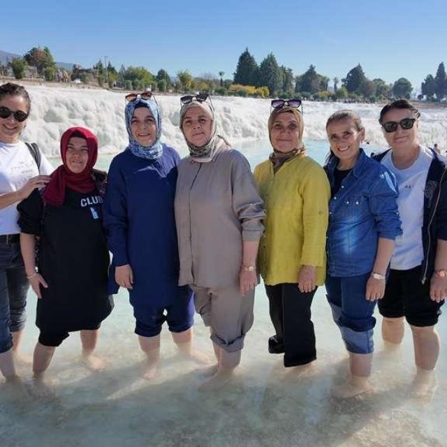 Pamukkale ve Kaklık Mağarası turları yoğun ilgi görüyor