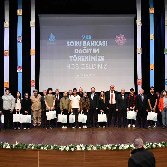 Başiskele'de 1219 öğrenciye YKS soru bankası desteği