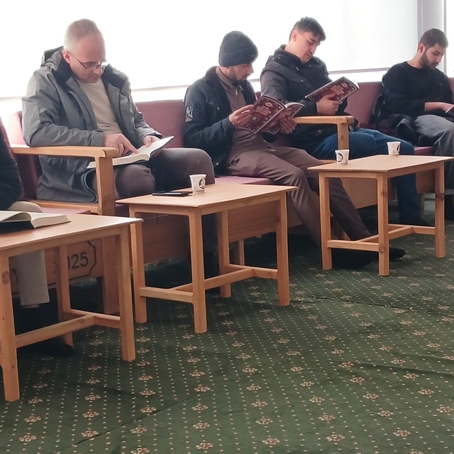 Uluslararası öğrenciler şehitler için hatim okudu