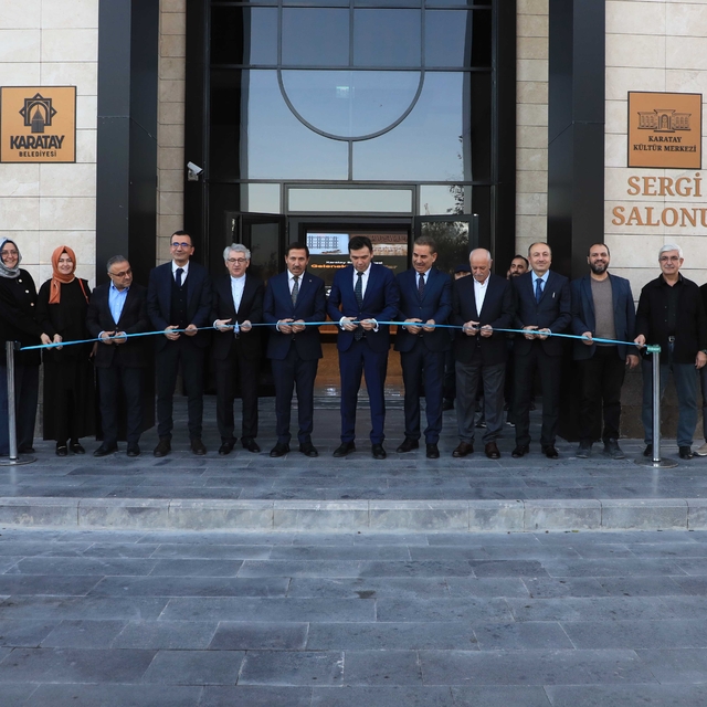 Karatay'da geleneksel sanatlar sergisi açıldı